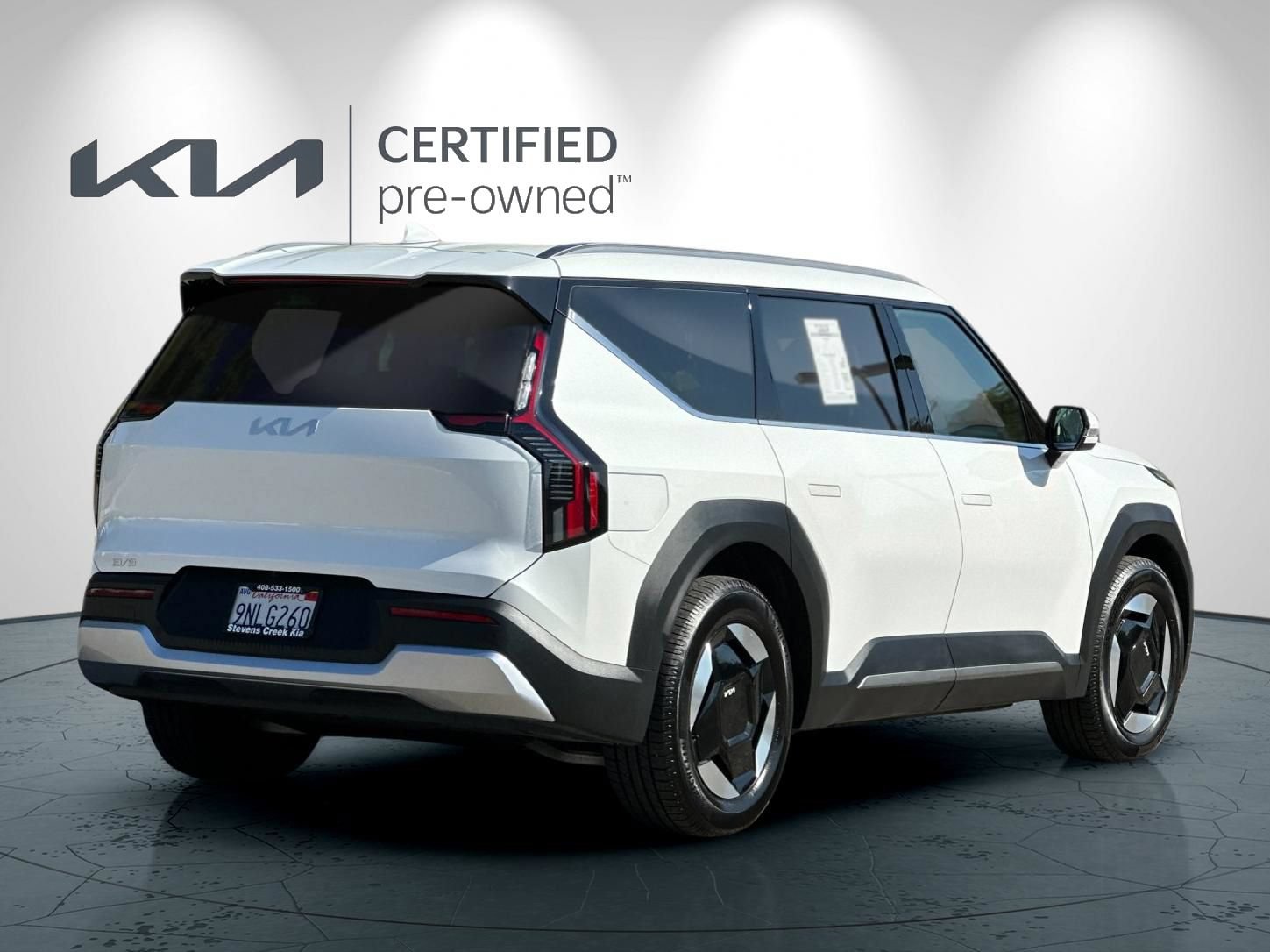 Certified 2024 Kia EV9 Wind AWD/4WD image 4
