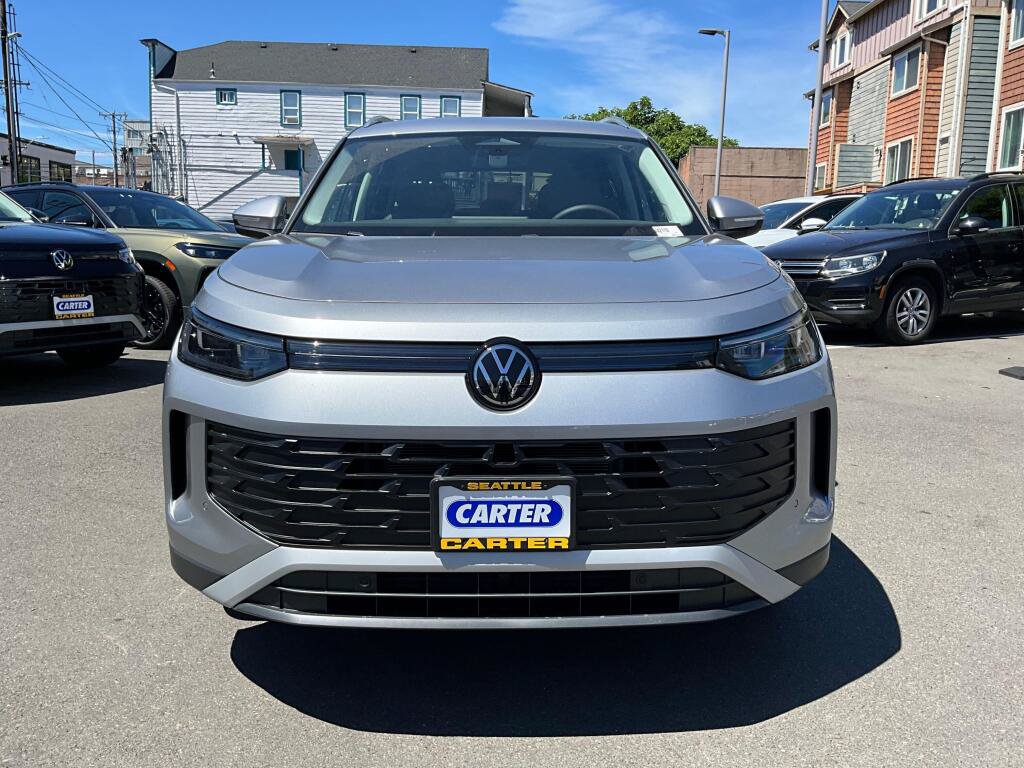 New 2026 Volkswagen Tiguan SE AWD/4WD image 3