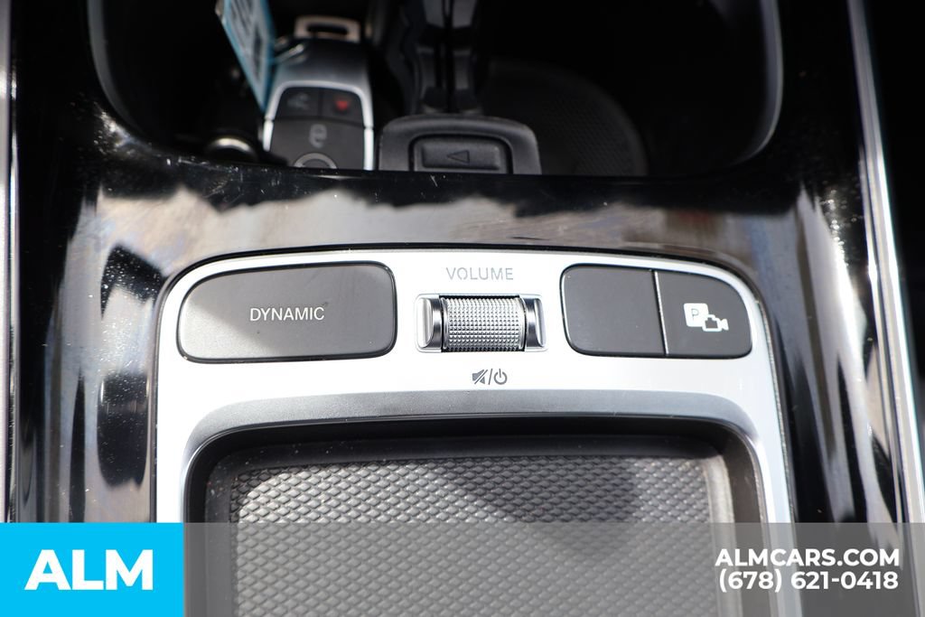 Used 2025 Mercedes-Benz GLA 250 image 35