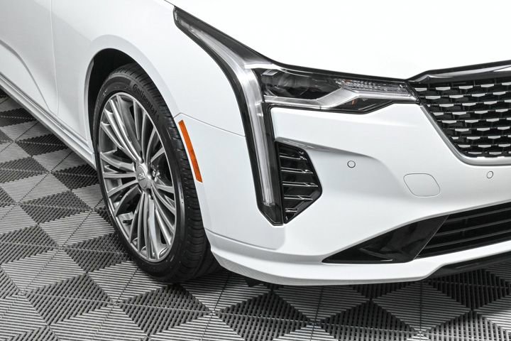 New 2025 Cadillac CT4 Premium Luxury image 31