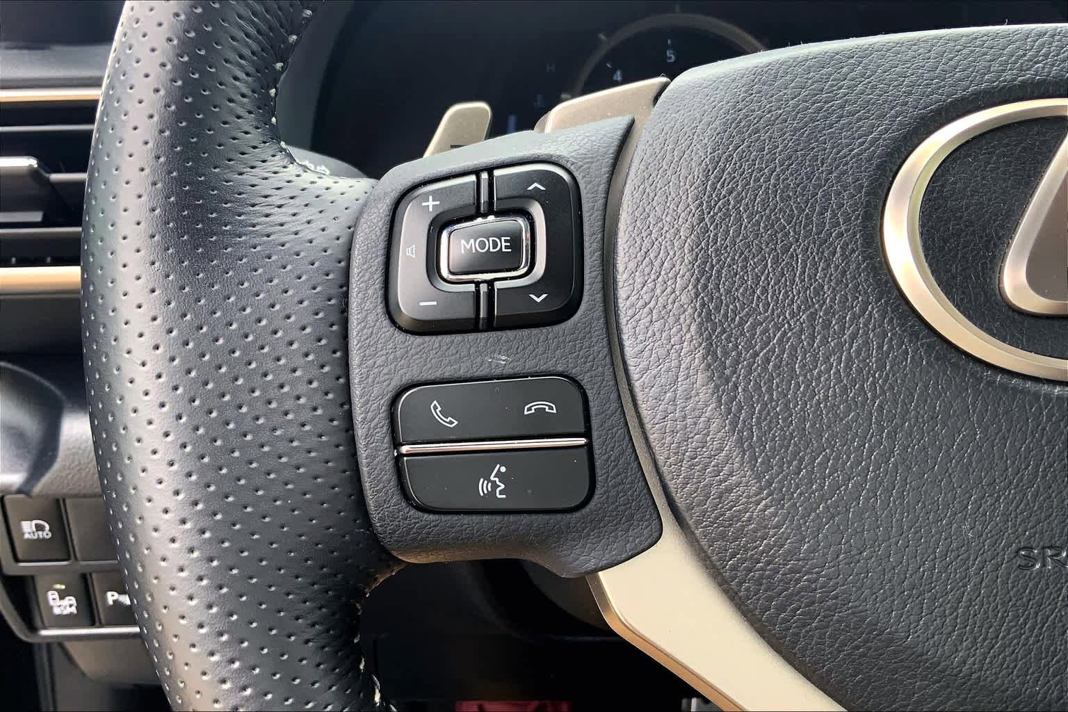 Used 2020 Lexus IS 300 F Sport w/ F Sport Package RWD image 24