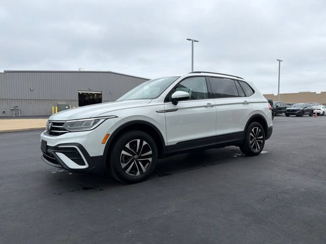 Used 2023 Volkswagen Tiguan S AWD/4WD image 3