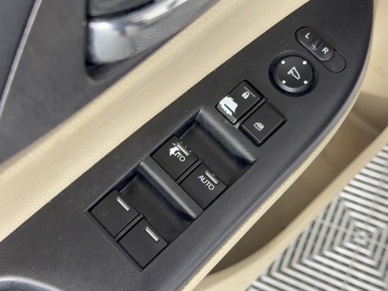 Used 2013 Honda Accord EX-L image 15