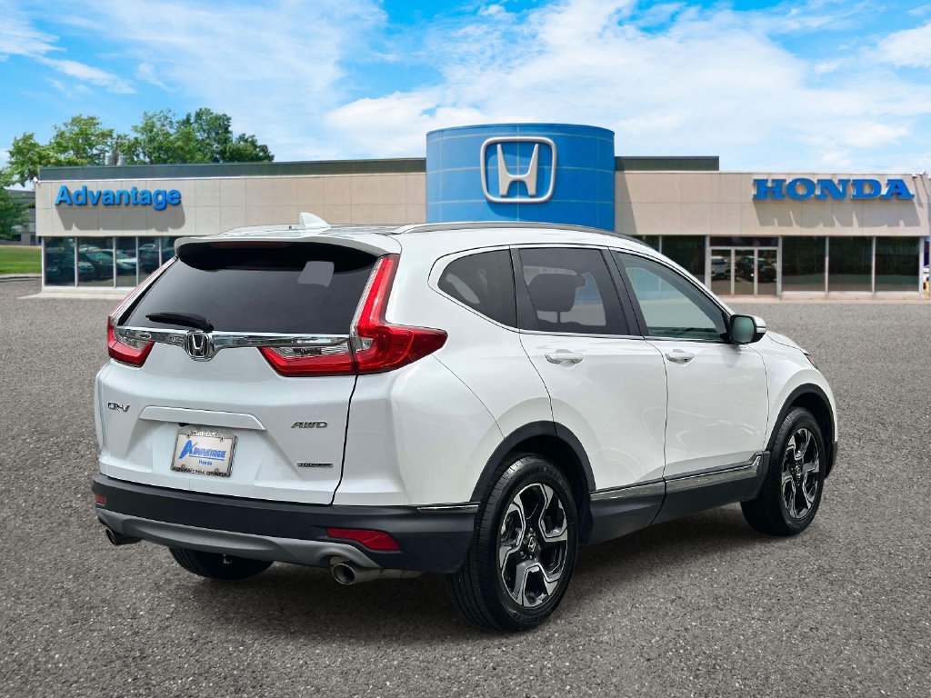 Used 2019 Honda CR-V Touring image 4