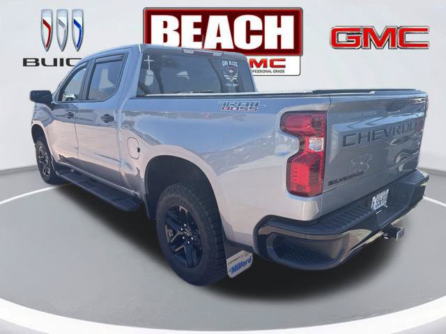 Used 2023 Chevrolet Silverado 1500 Custom Trail Boss AWD/4WD image 6