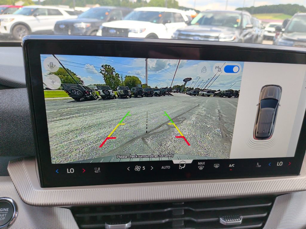 New 2026 Ford Explorer Active w/ Active Comfort Package AWD/4WD image 23