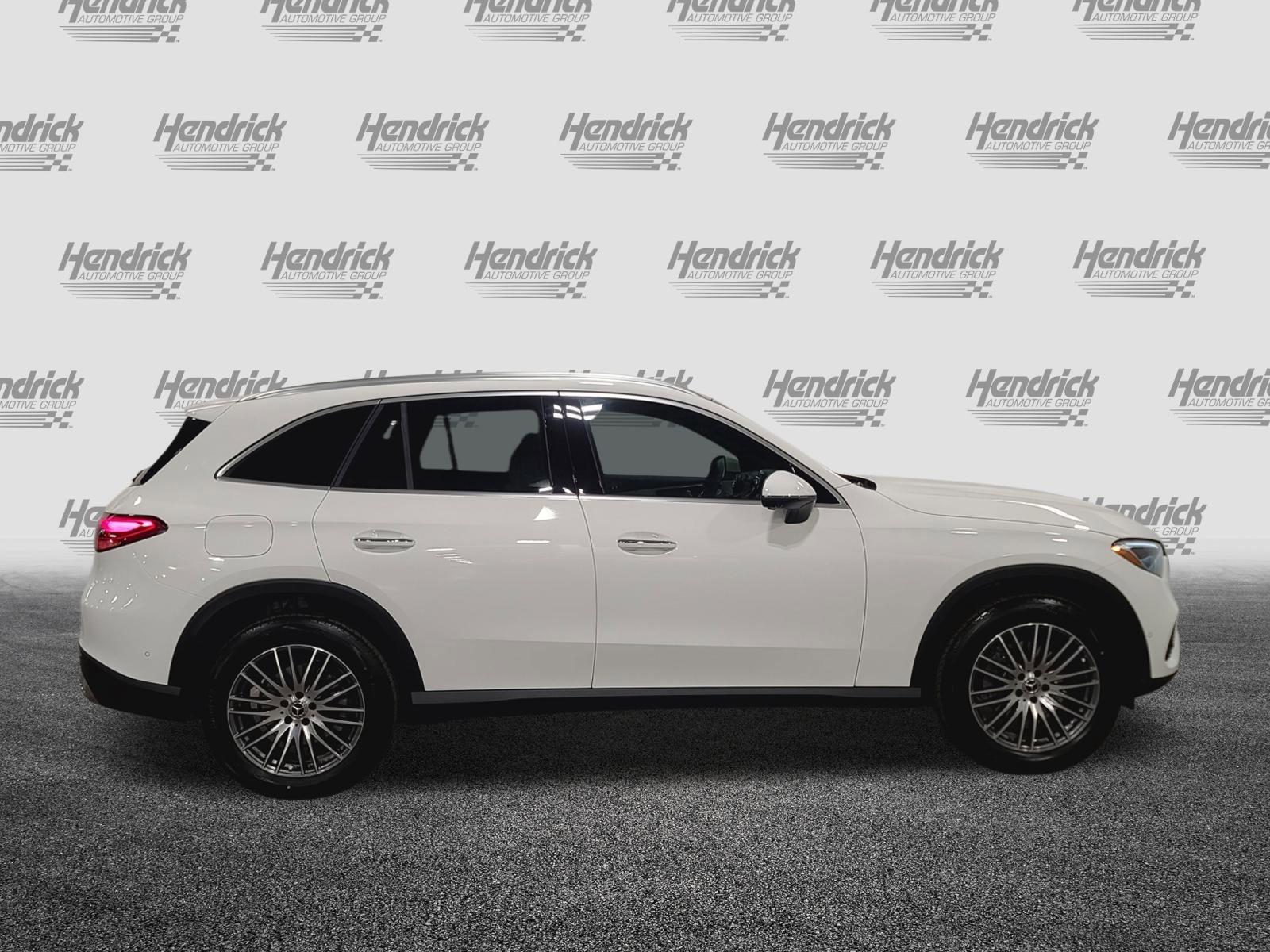 New 2026 Mercedes-Benz GLC 300 image 3