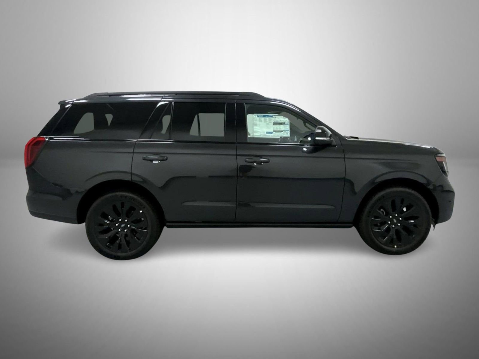 New 2025 Ford Expedition Platinum image 4