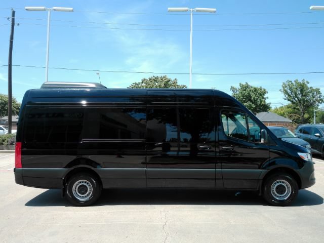 Used 2026 Mercedes-Benz Sprinter 2500 image 4