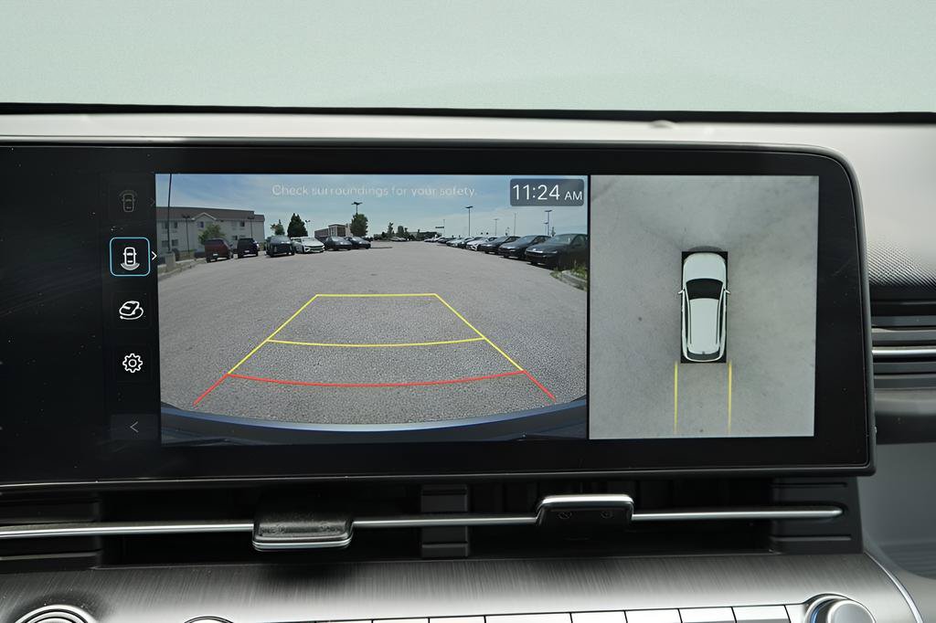 Certified 2024 Hyundai Kona Limited FWD image 36