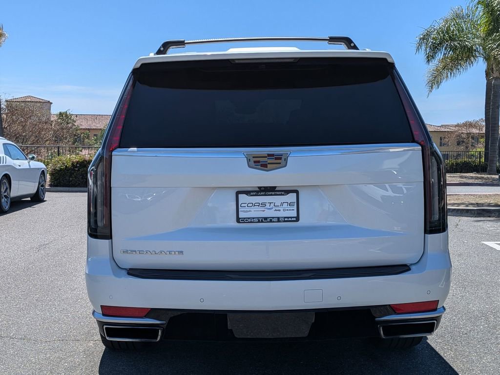 Used 2021 Cadillac Escalade ESV Premium Luxury w/ Driver Assist Tech Package image 6