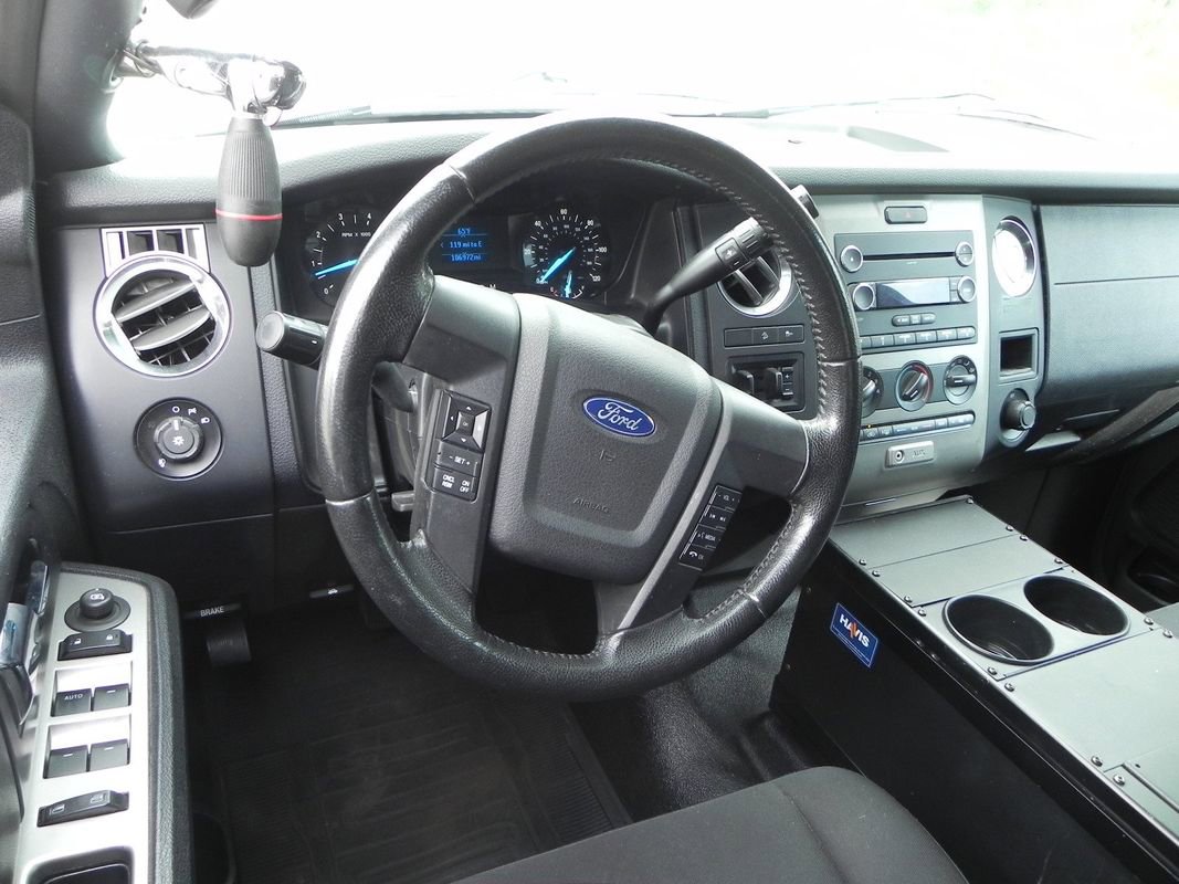 Used 2017 Ford Expedition XL image 9