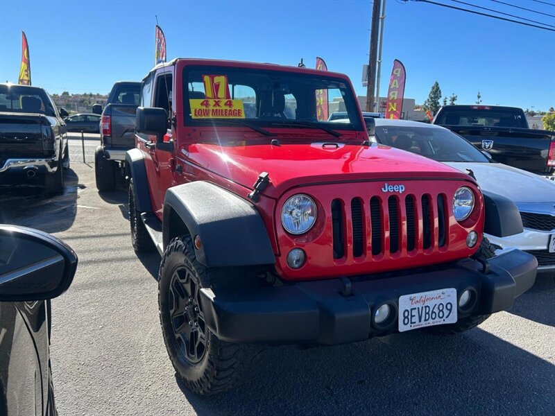 Used 2017 Jeep Wrangler Sport w/ Quick Order Package 24S AWD/4WD image 2