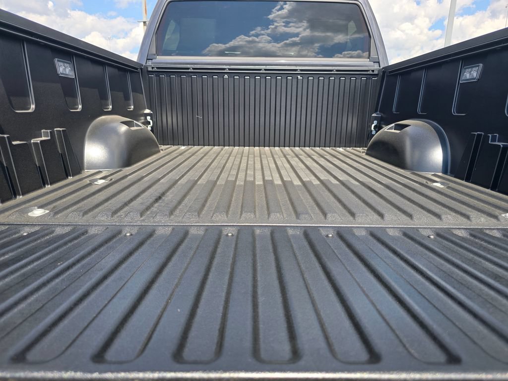 New 2026 Toyota Tundra Limited AWD/4WD image 21