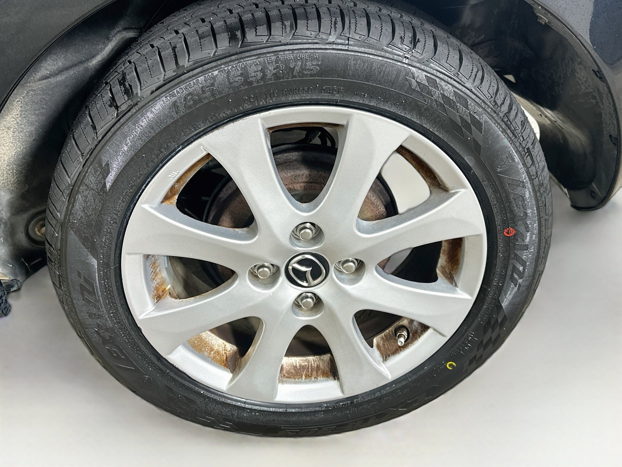 Used 2014 MAZDA MAZDA2 Touring FWD image 11