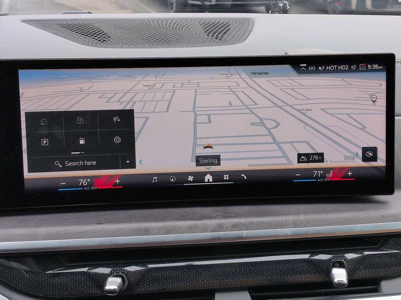 Certified 2024 BMW X5 xDrive40i w/ Premium Package image 29