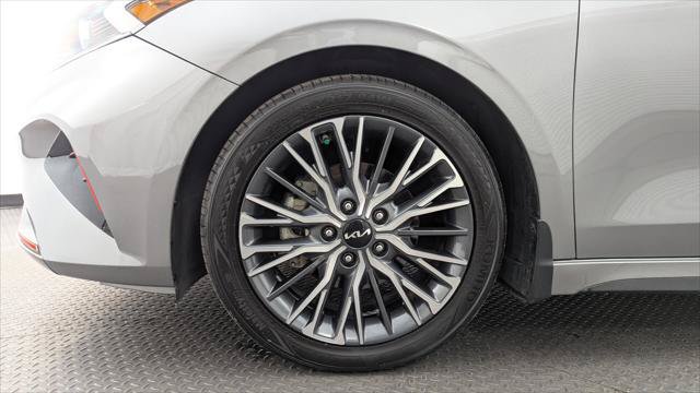Used 2022 Kia Forte GT-Line w/ GT-Line Premium Package FWD image 28