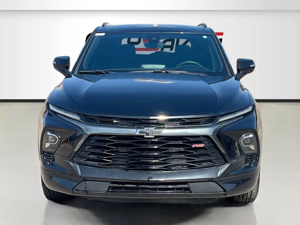 Used 2023 Chevrolet Blazer RS w/ Driver Confidence II Package AWD/4WD image 2