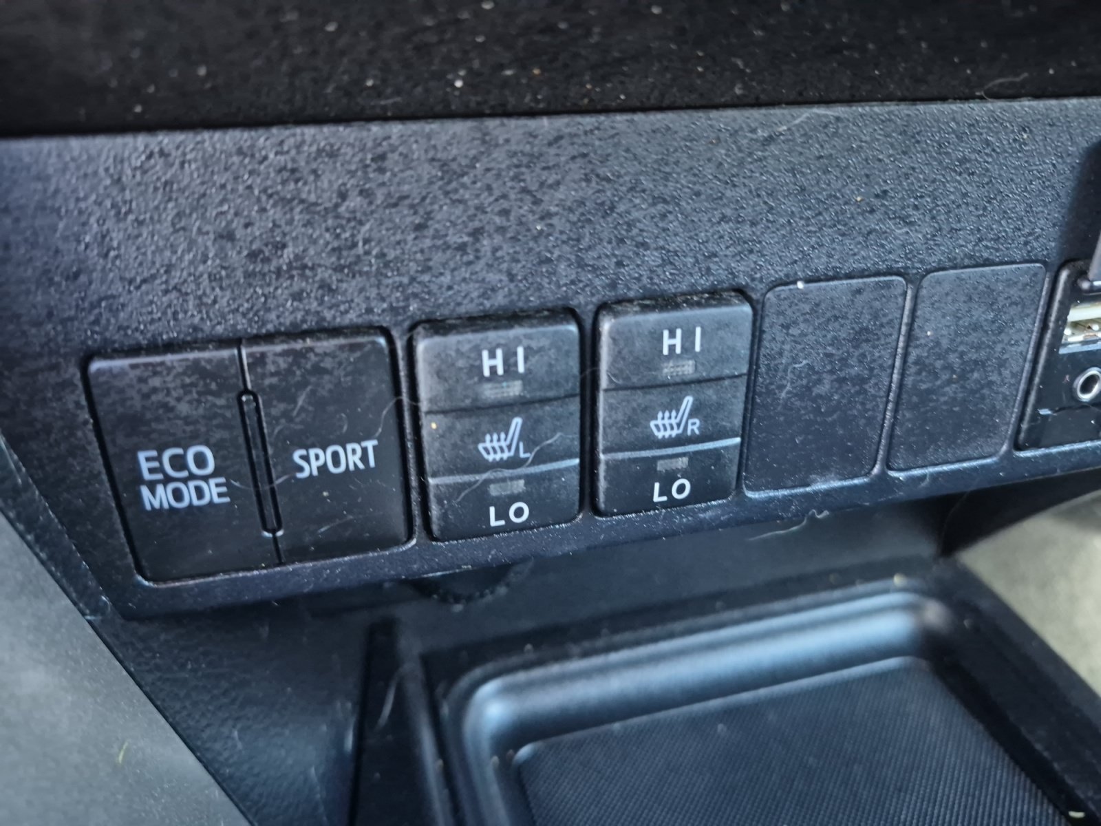 Used 2013 Toyota RAV4 Limited AWD/4WD image 59