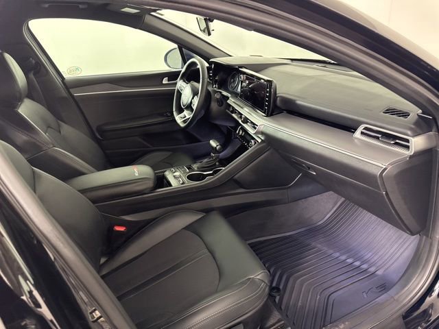 Used 2023 Kia K5 GT-Line image 16
