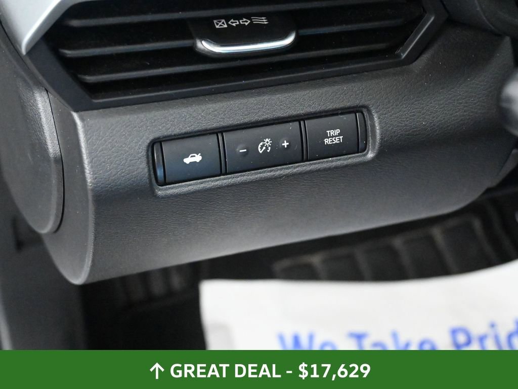 Used 2024 Nissan Altima 2.5 SV image 27