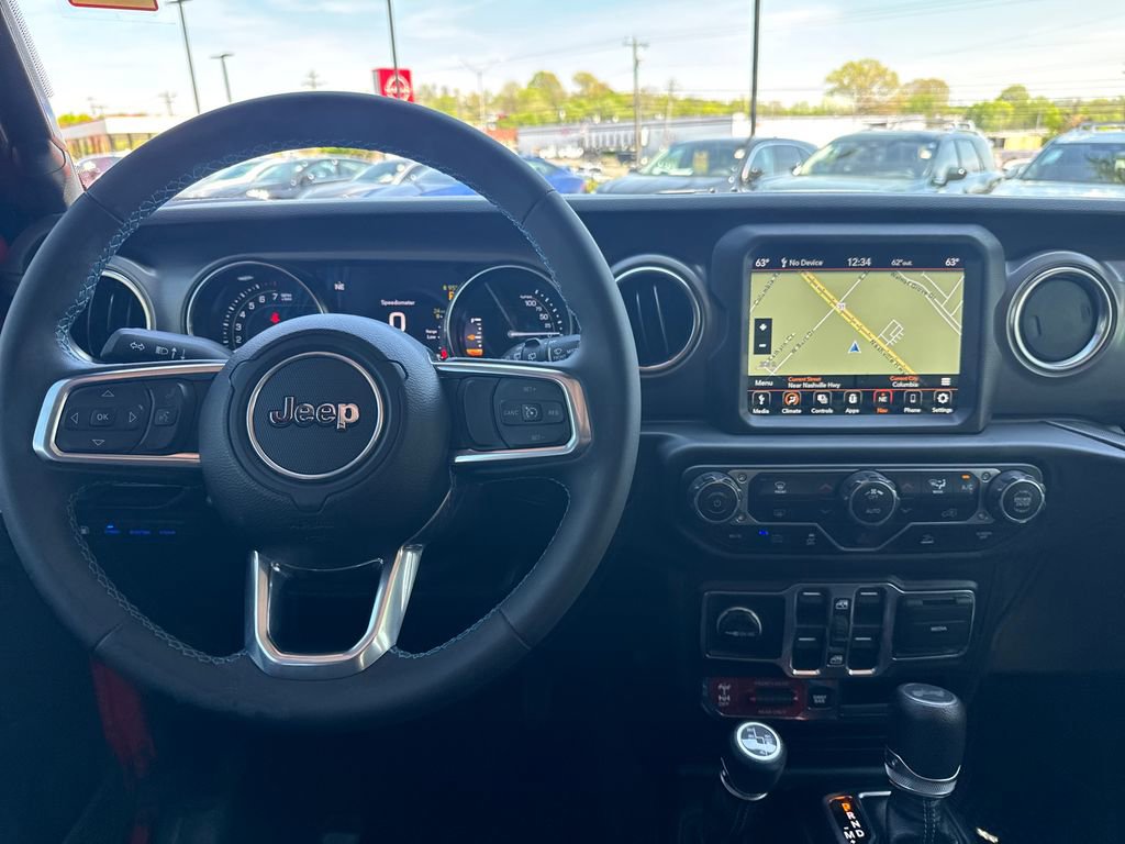 Used 2023 Jeep Wrangler Unlimited Rubicon 4xe image 25