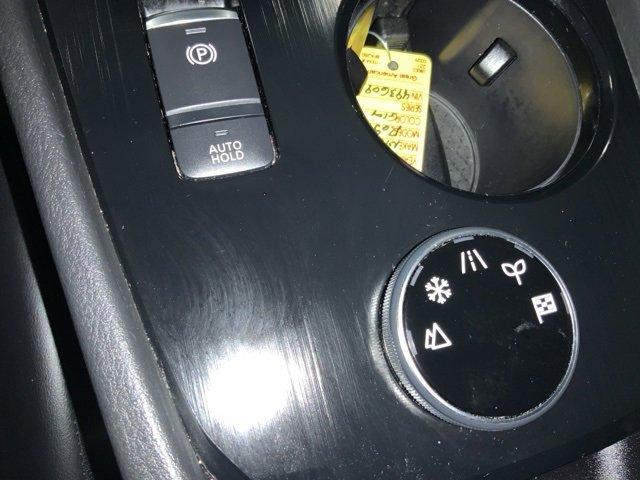 Used 2023 Nissan Rogue SV w/ SV Premium B Package image 24