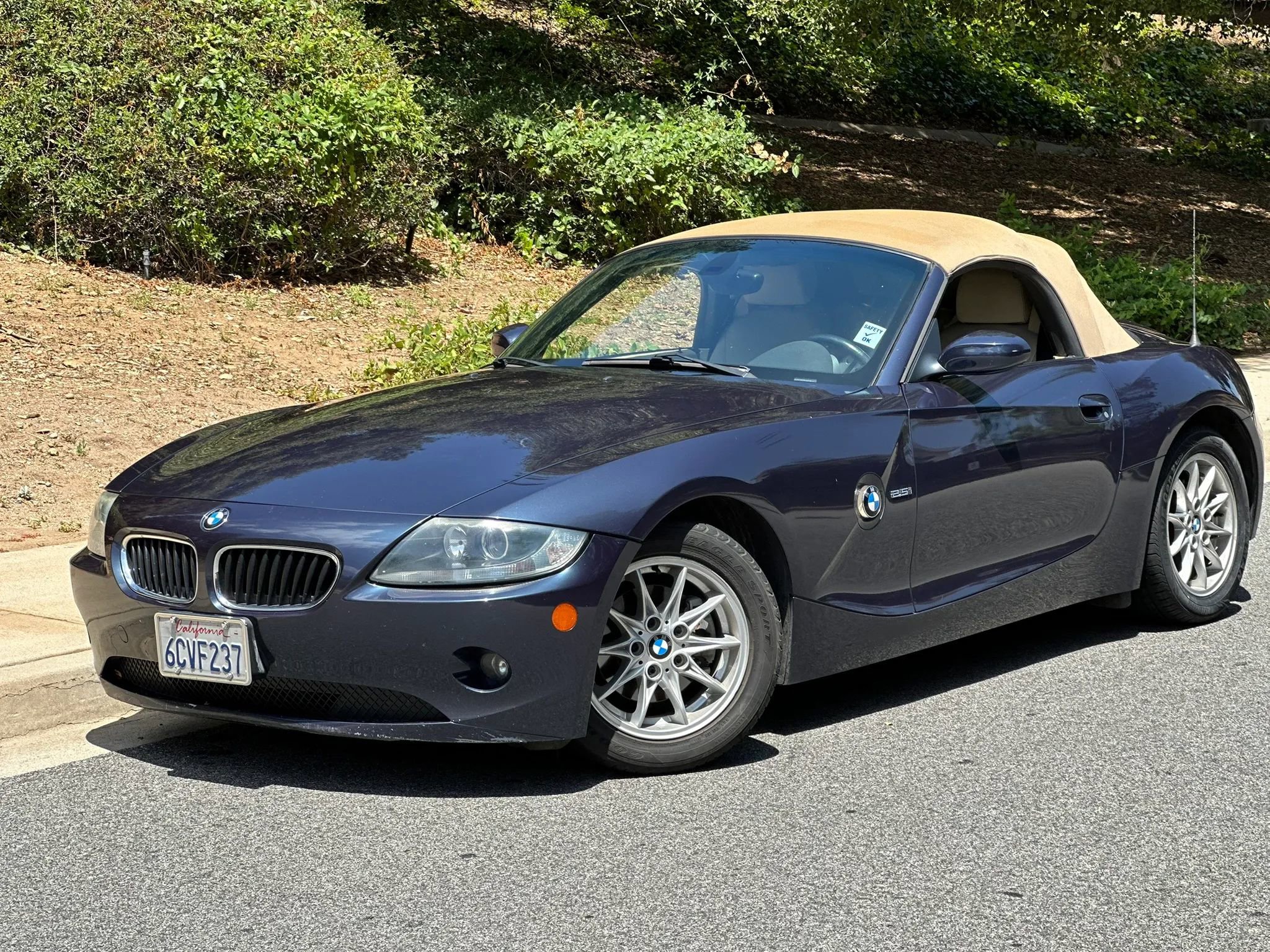 Used 2005 BMW Z4 2.5i RWD image 19