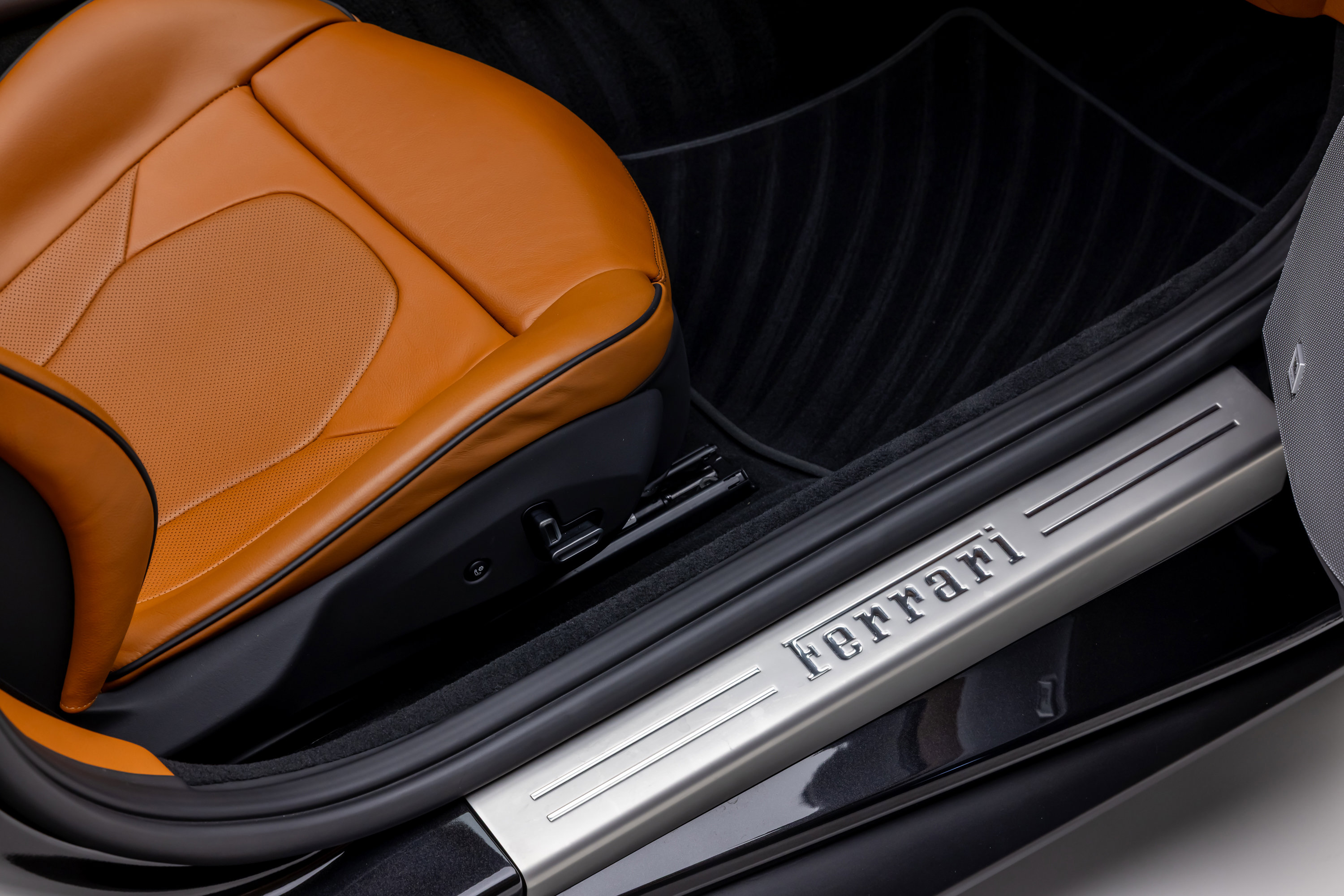 Certified 2023 Ferrari Portofino M RWD image 72