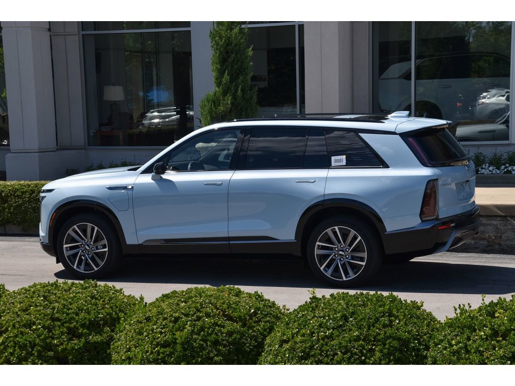 New 2026 Cadillac Vistiq Sport w/ LPO, Floor Liner Package image 7