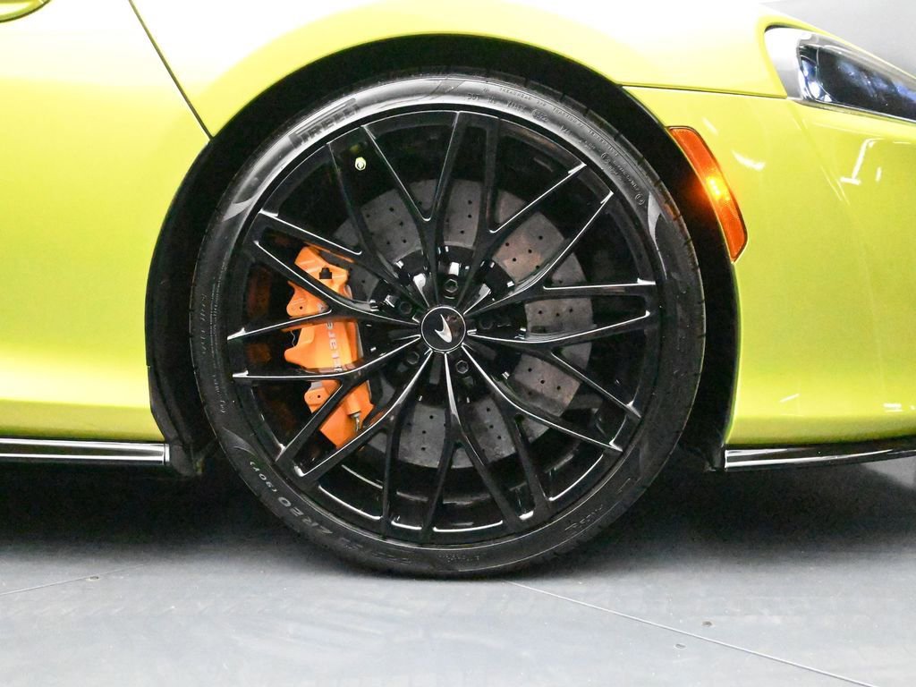 Used 2022 McLaren GT image 16