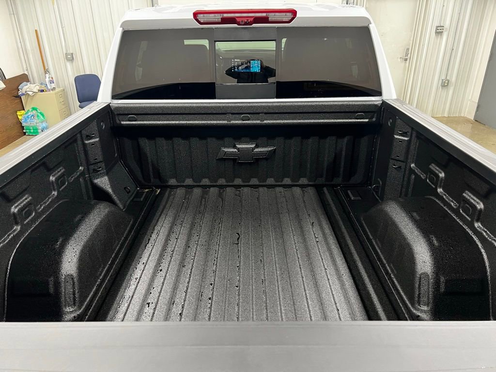 New 2026 Chevrolet Silverado 1500 High Country w/ Technology Package AWD/4WD image 5