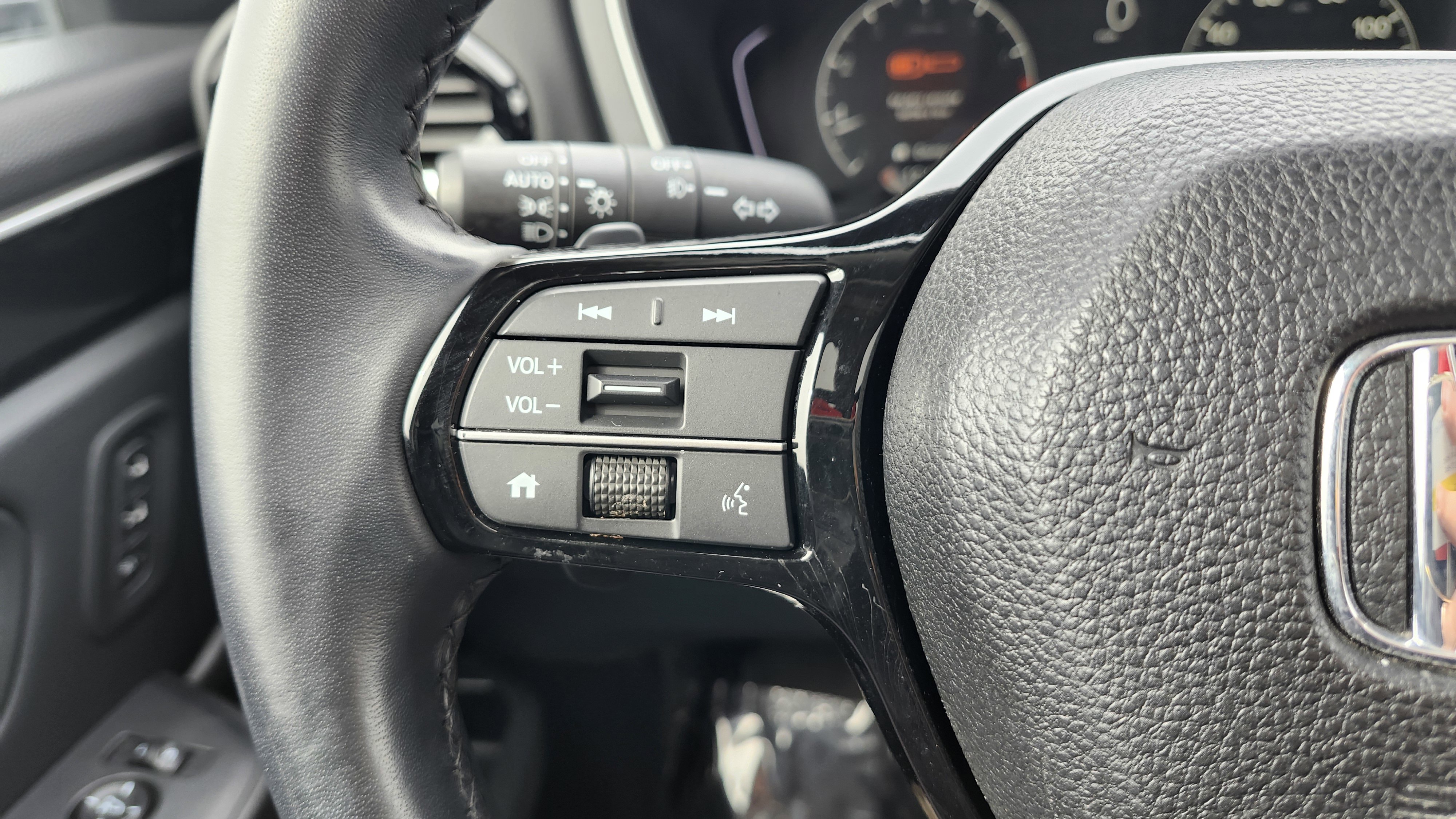 Used 2024 Honda Pilot Touring image 40