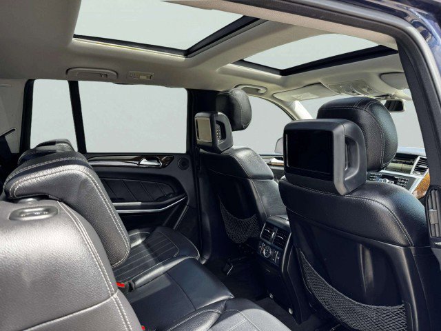 Used 2014 Mercedes-Benz GL 450 4MATIC image 51