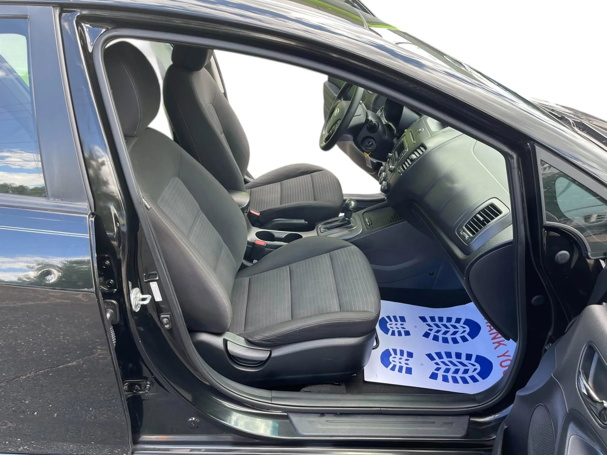 Used 2015 Kia Forte LX w/ Popular Package image 13