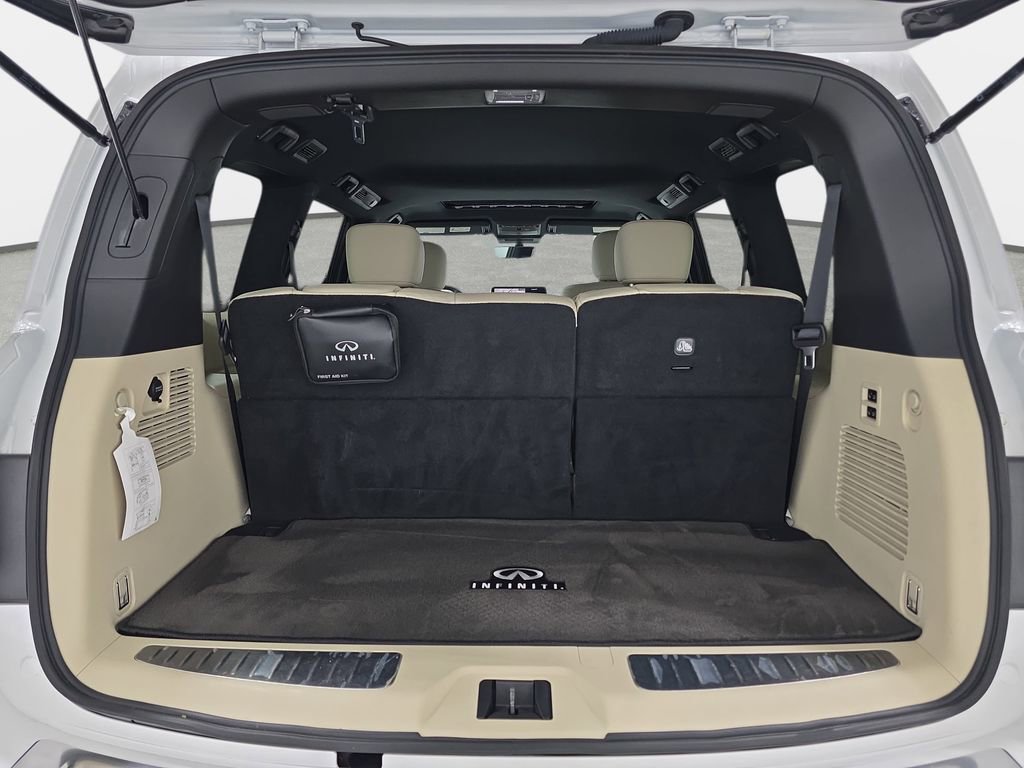 Certified 2024 INFINITI QX80 Sensory w/ Cargo Package AWD/4WD image 31
