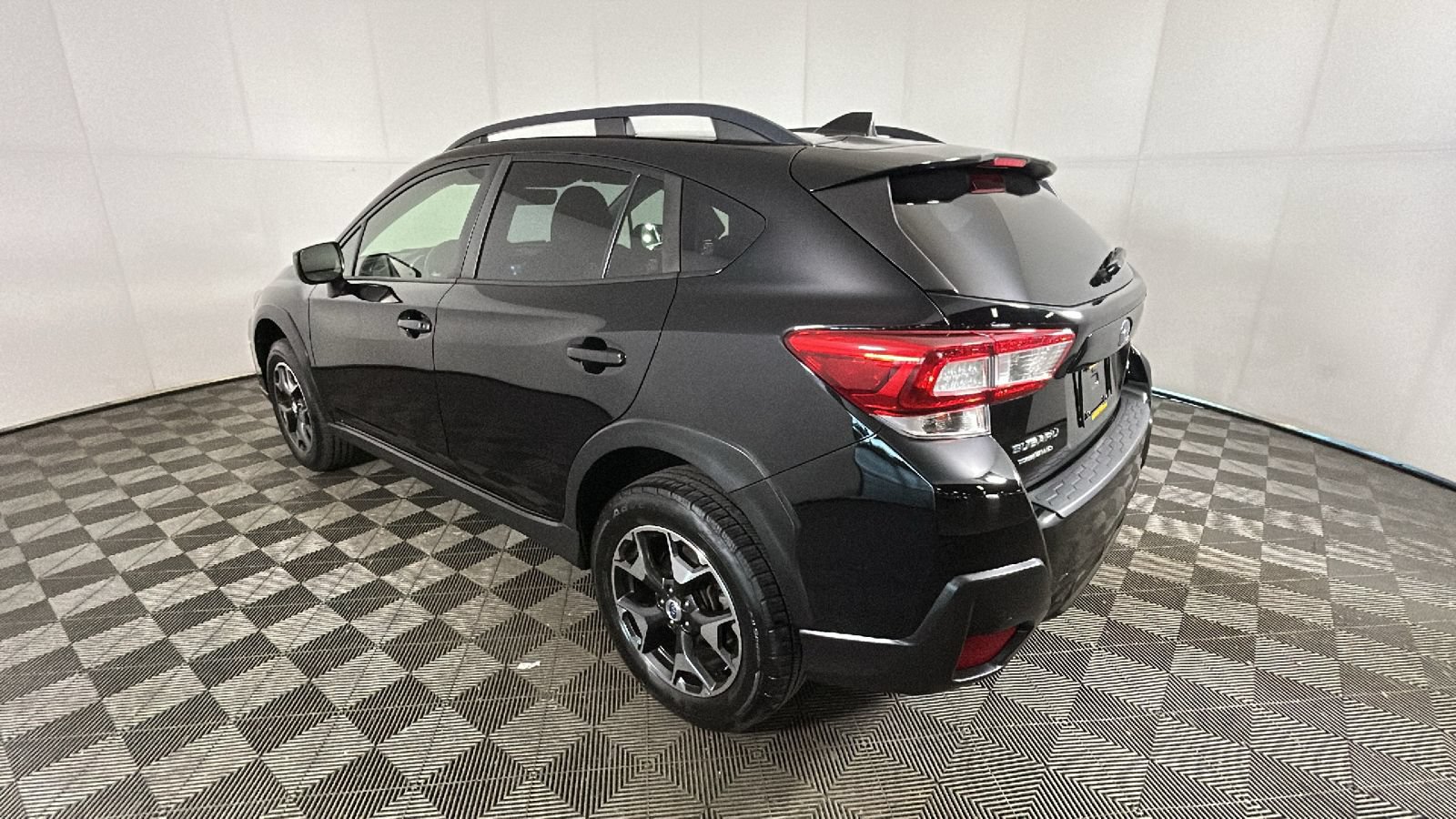 Used 2018 Subaru Crosstrek 2.0i Premium w/ Popular Package #3 AWD/4WD video 5