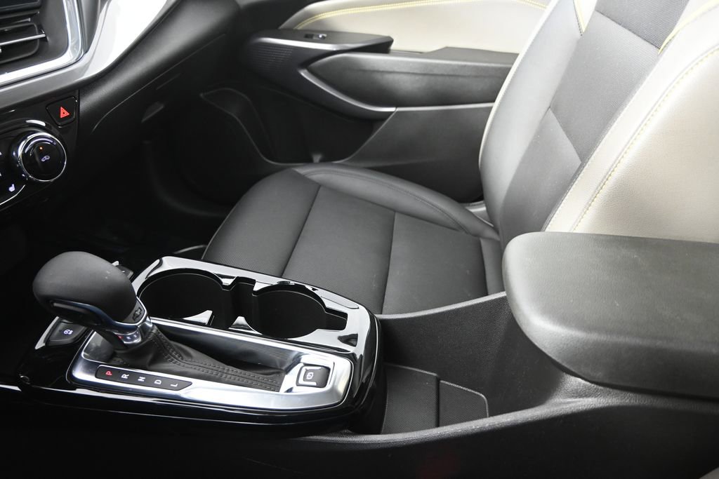 Used 2024 Chevrolet Trax ACTIV w/ Driver Confidence Package FWD image 31