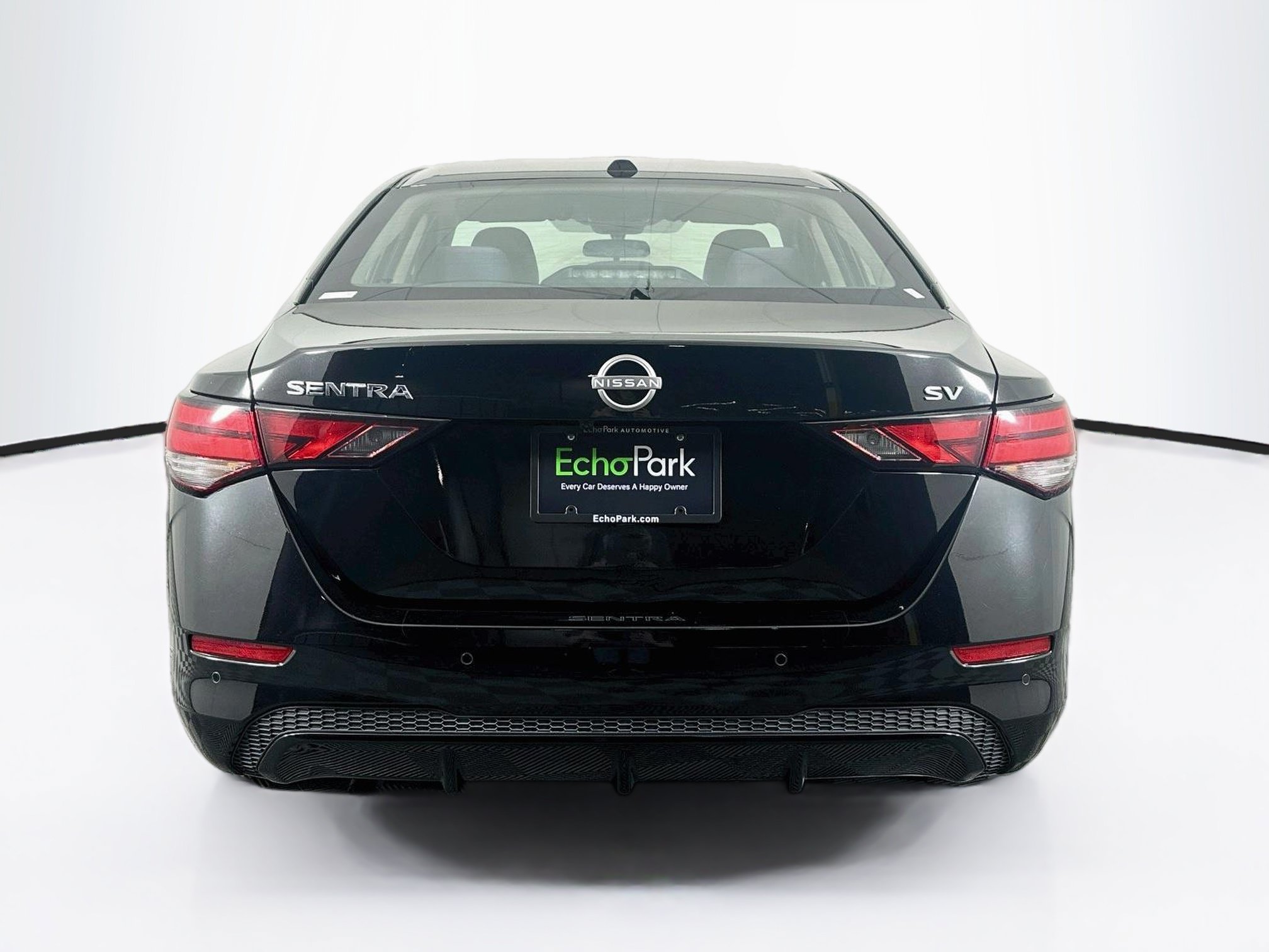Used 2024 Nissan Sentra SV FWD image 7