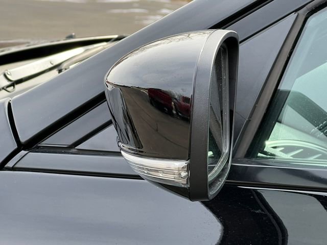 Used 2023 Chrysler 300 S w/ Comfort Group image 43