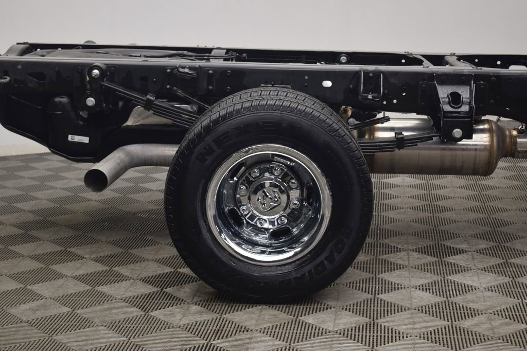 New 2026 RAM 3500 Tradesman w/ Chrome Appearance Group A image 9