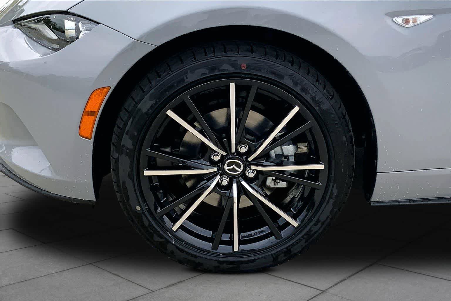 New 2026 MAZDA MX-5 Miata Grand Touring RWD image 11