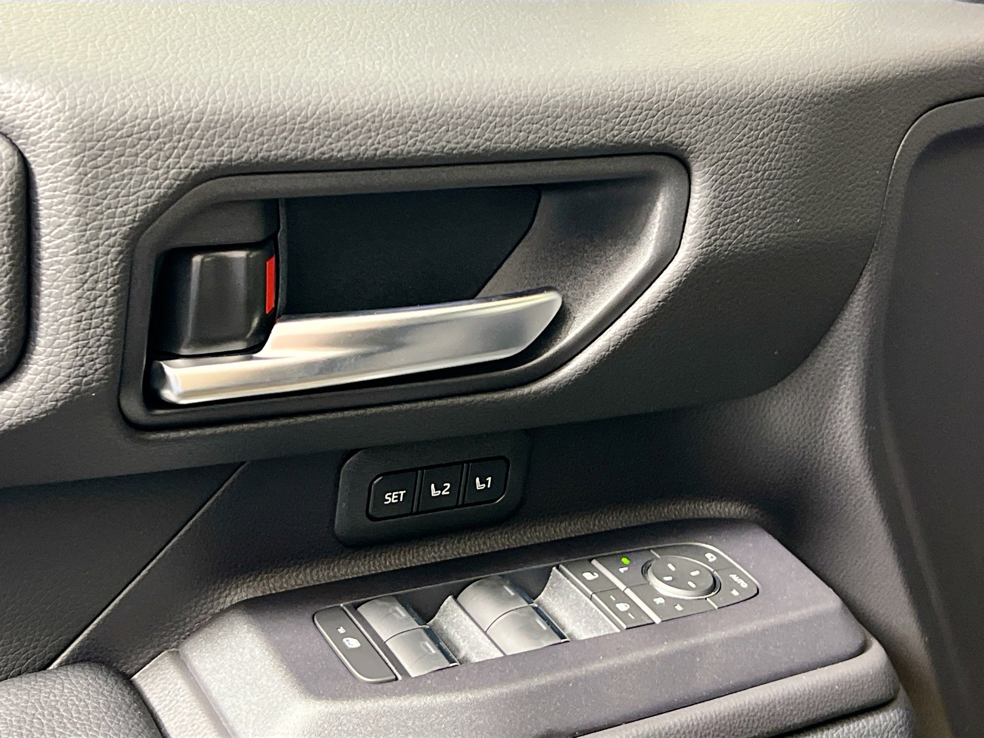 New 2026 Toyota Land Cruiser image 16