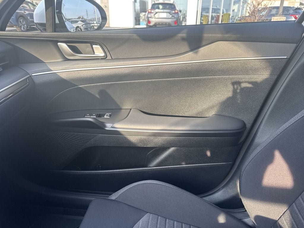 New 2026 Kia K5 LXS FWD image 22