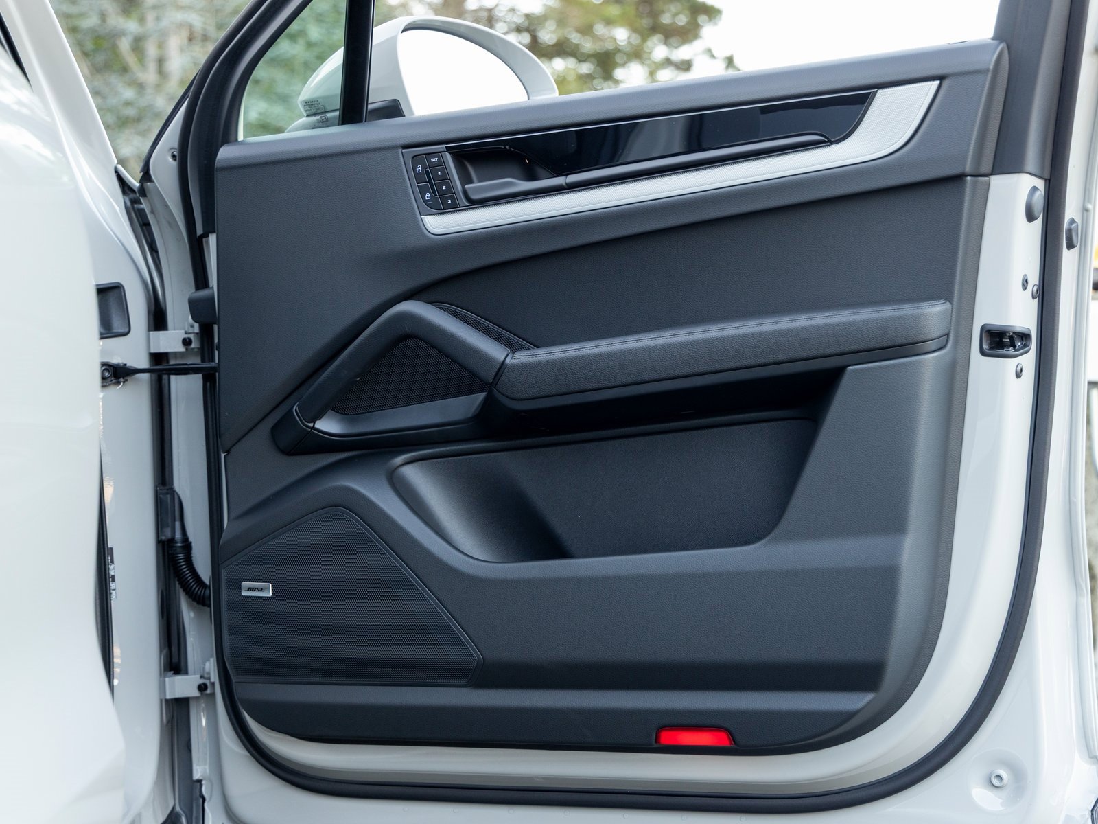 New 2026 Porsche Cayenne image 49