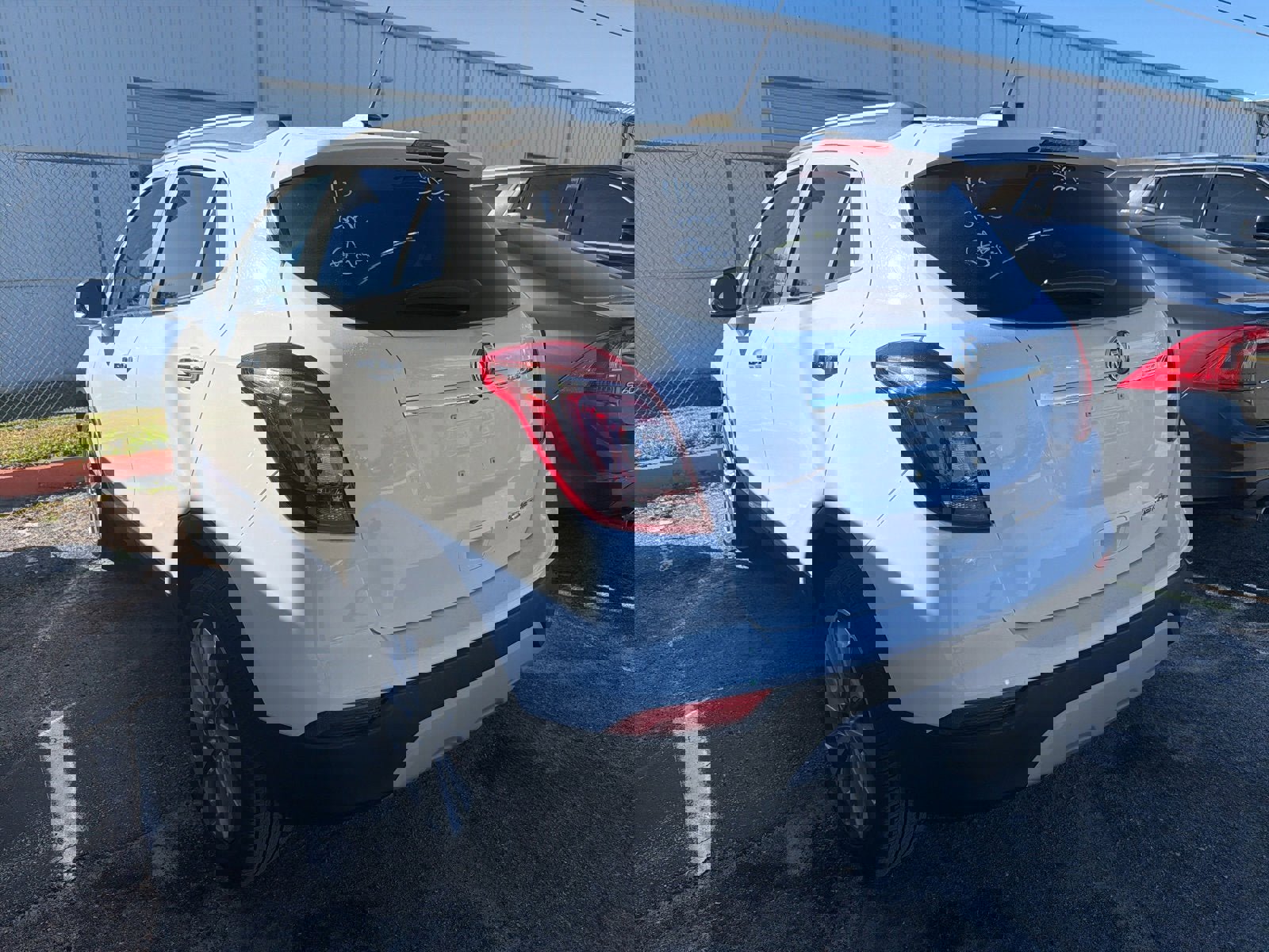 Used 2020 Buick Encore Preferred w/ Safety Package image 8