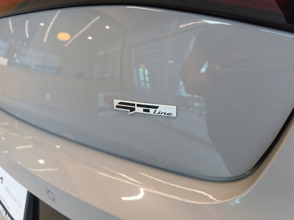 Certified 2025 Kia K5 GT-Line w/ GT-Line Premium Package FWD image 16
