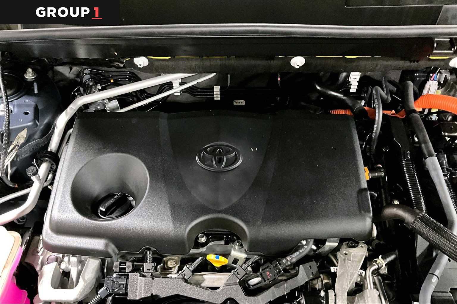 Certified 2021 Toyota Venza LE image 32