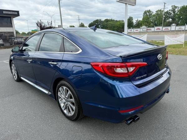 Used 2017 Hyundai Sonata Sport w/ Value Edition Package 02 FWD image 6