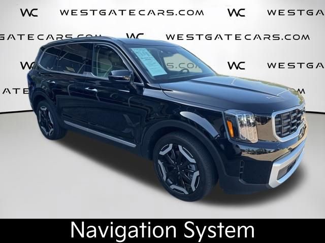 Certified 2024 Kia Telluride S w/ S Sunroof Package image 4